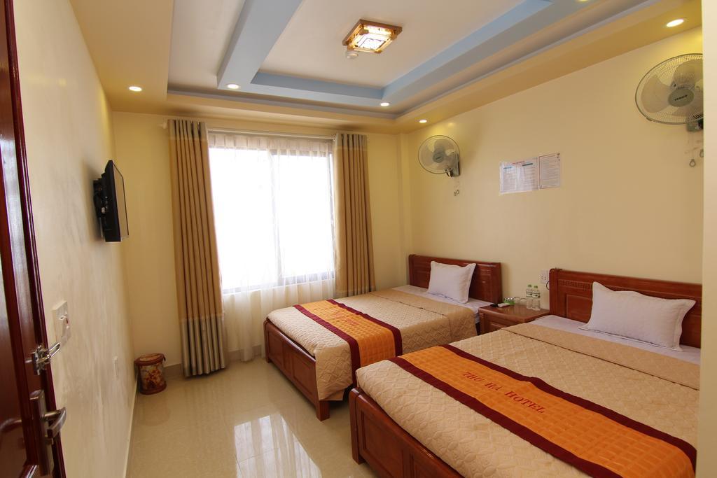 Thu Ha Hotel Dong Khe Sau Exterior photo