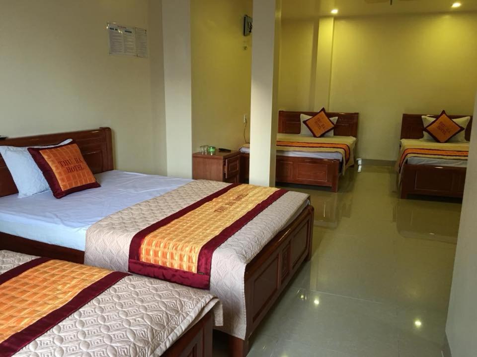 Thu Ha Hotel Dong Khe Sau Exterior photo